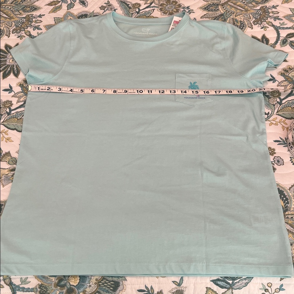 NWT Vineyard Vines SS Beach Scenic Pocket Beachcomber Blue T-shirt, size L. - Picture 6 of 10